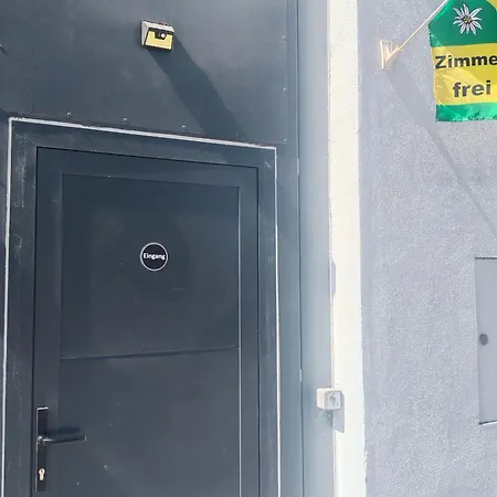 3 In Apartament *
